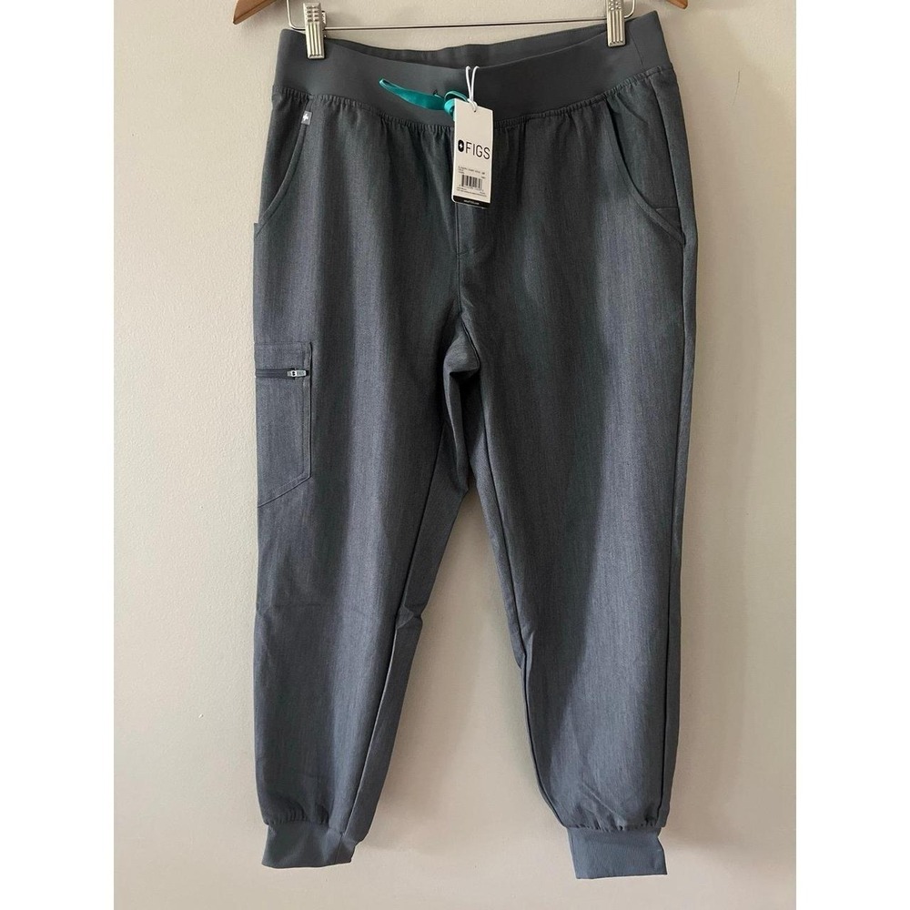 FIGS Women's Zamora Jogger Scrub Pants Graphite Gray Medium Petite NWT